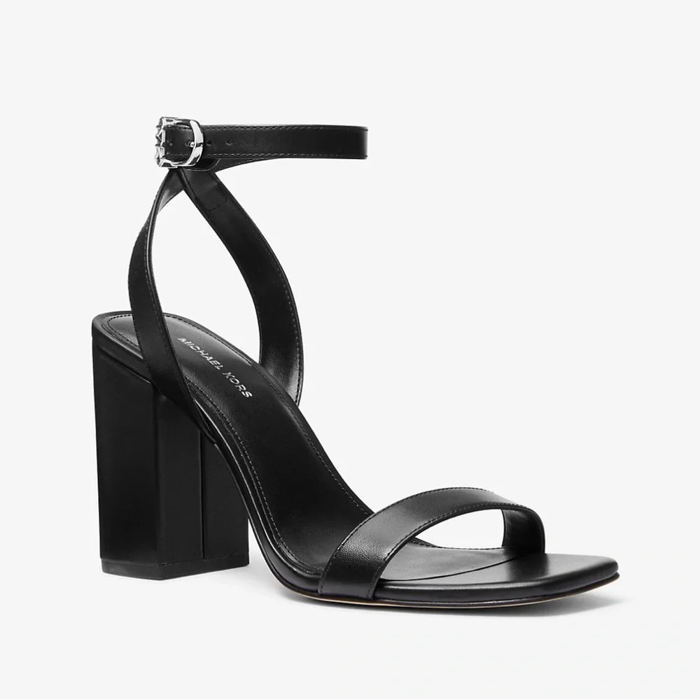 MICHAEL Michael Kors Merriam Block Heel Sandal 7 M Like New - Picture 9 of 9